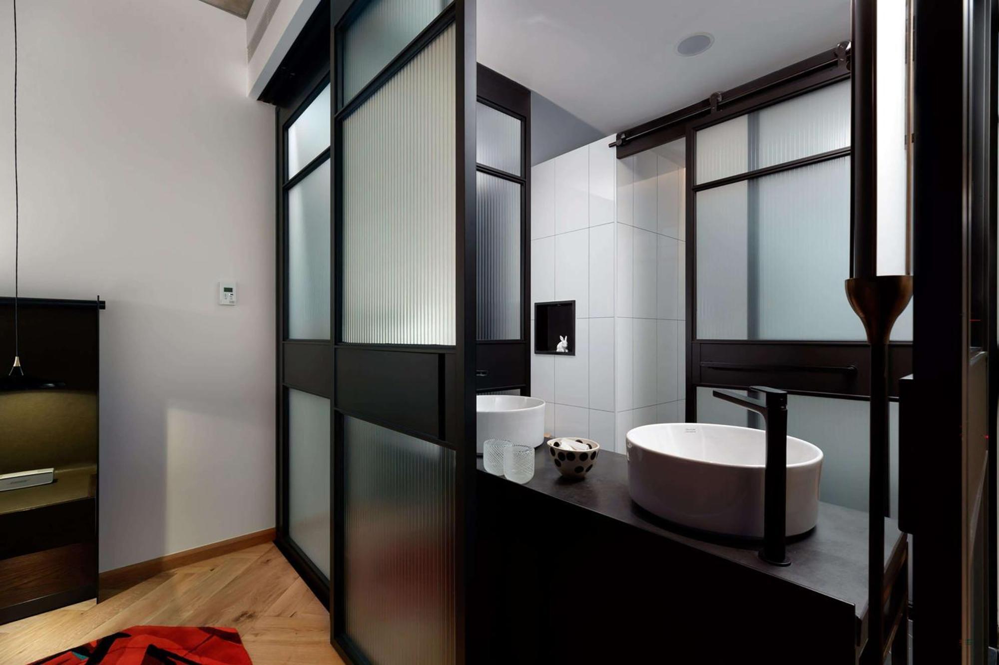 QT Deluxe King Room