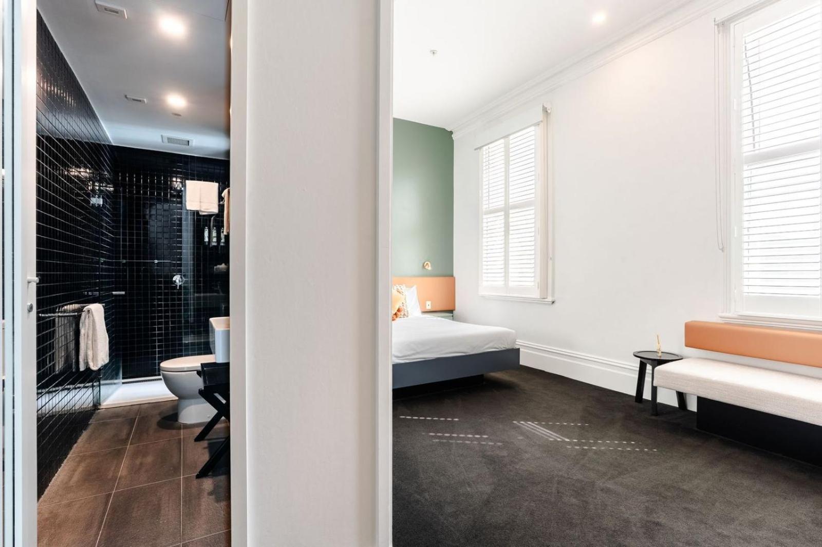 Chambre Lit Queen-Size Deluxe