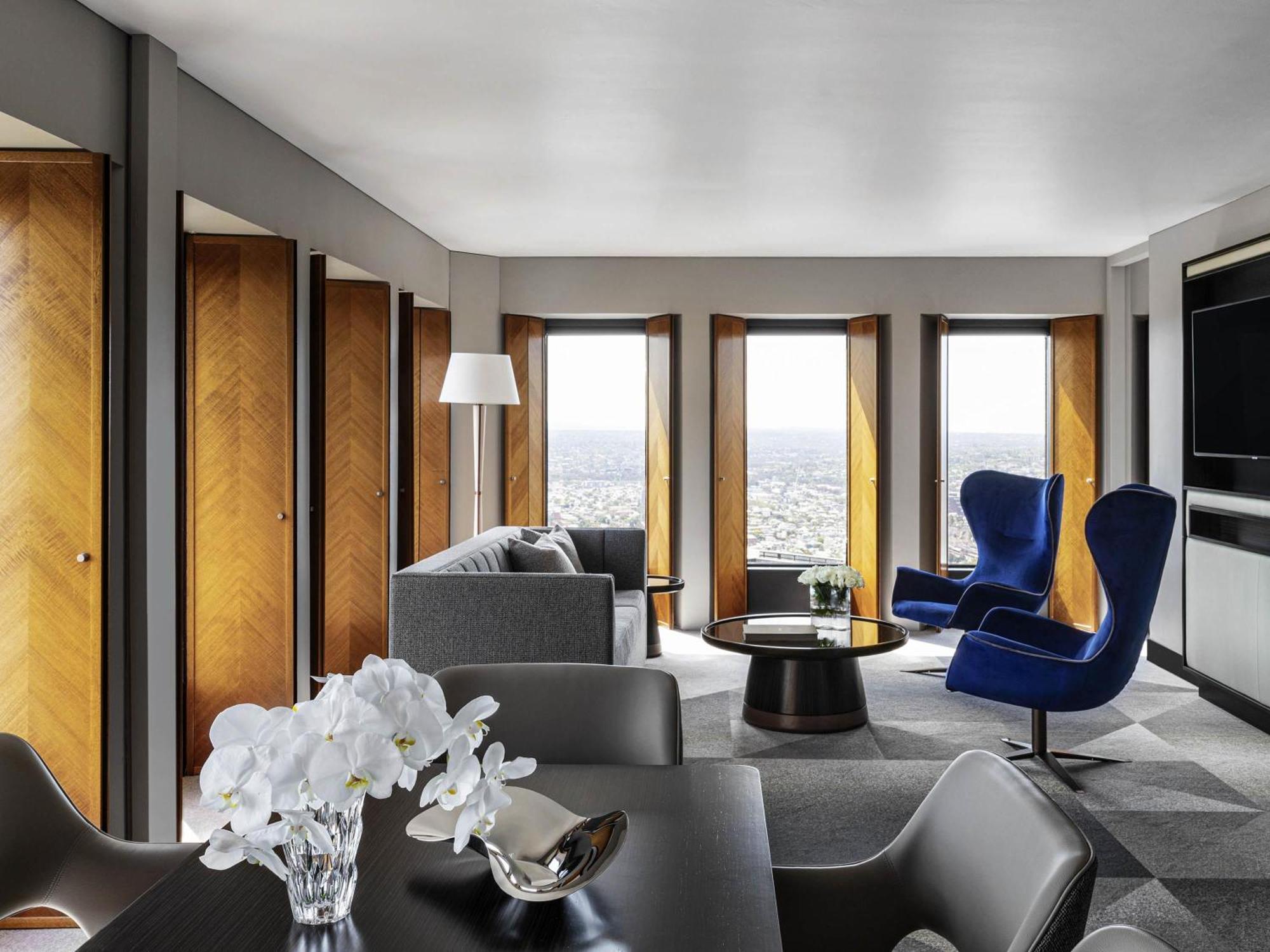 Prestige Corner King Suite City or Bay View,1717010209:JPEG