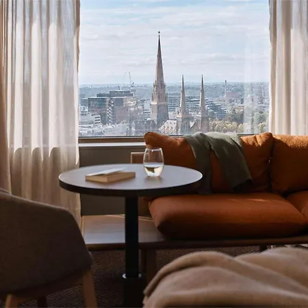 Rydges Melbourne-3