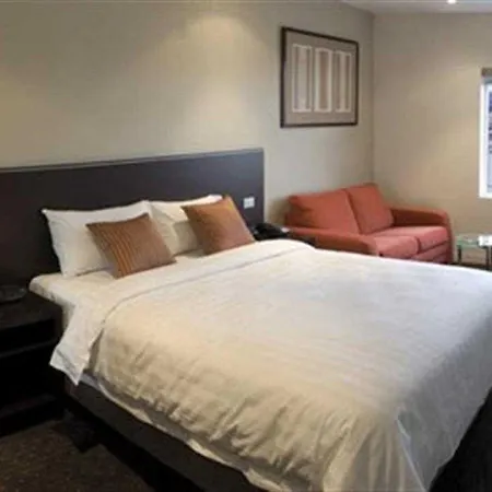 Atlantis Hotel Melbourne-2