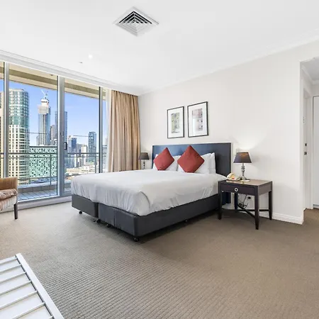 Clarion Suites Gateway-2